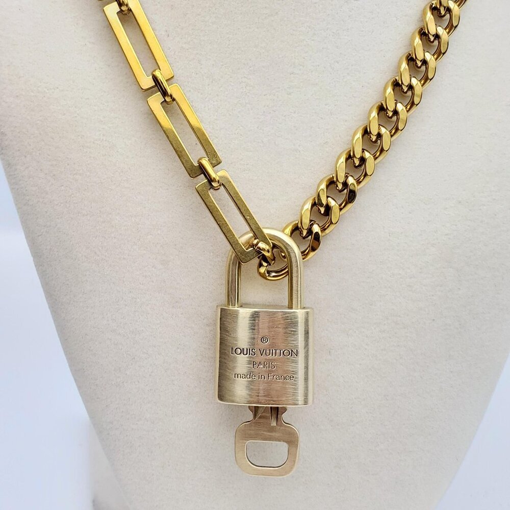 Authentic Louis Vuitton Padlock w/Unbranded Stainless Steel Gold Plated Chain - Picture 6 of 10